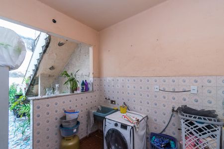 Casa à venda com 296m², 4 quartos e 2 vagas Casa à venda com 296m², 4 quartos e 2 vagasÁrea de Serviço