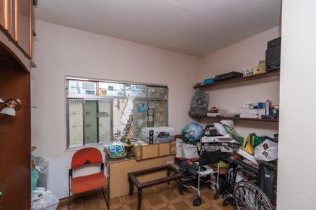 Casa à venda com 296m², 4 quartos e 2 vagas Casa à venda com 296m², 4 quartos e 2 vagasQuarto 2