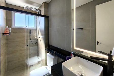 Apartamento à venda com 136m², 3 quartos e 2 vagas Apartamento à venda com 136m², 3 quartos e 2 vagasBanheiro 2