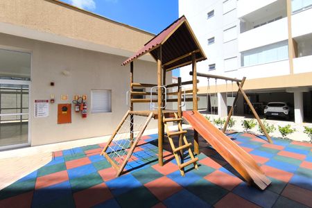 Apartamento à venda com 136m², 3 quartos e 2 vagas Apartamento à venda com 136m², 3 quartos e 2 vagasÁrea comum - Playground