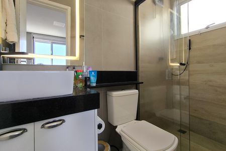 Apartamento à venda com 136m², 3 quartos e 2 vagas Apartamento à venda com 136m², 3 quartos e 2 vagasBanheiro da Suíte