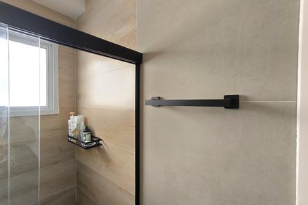 Apartamento à venda com 136m², 3 quartos e 2 vagas Apartamento à venda com 136m², 3 quartos e 2 vagasBanheiro da Suíte