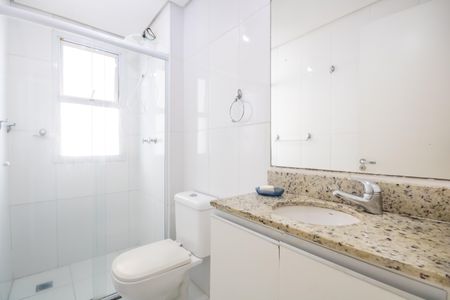 Apartamento à venda com 59m², 2 quartos e 1 vaga Apartamento à venda com 59m², 2 quartos e 1 vagaBanheiro da Suíte