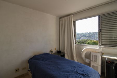 Apartamento à venda com 115m², 3 quartos e 2 vagas Apartamento à venda com 115m², 3 quartos e 2 vagasQuarto 1