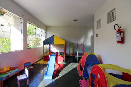 Apartamento à venda com 115m², 3 quartos e 2 vagas Apartamento à venda com 115m², 3 quartos e 2 vagasBrinquedoteca