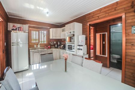 Casa à venda com 78m², 2 quartos e 2 vagas Casa à venda com 78m², 2 quartos e 2 vagasCozinha