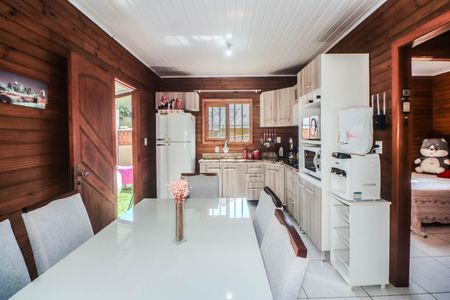 Casa à venda com 78m², 2 quartos e 2 vagas Casa à venda com 78m², 2 quartos e 2 vagasCozinha