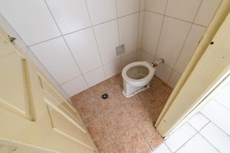 Apartamento para alugar com 100m², 2 quartos e sem vaga Apartamento para alugar com 100m², 2 quartos e sem vagaBanheiro de serviço