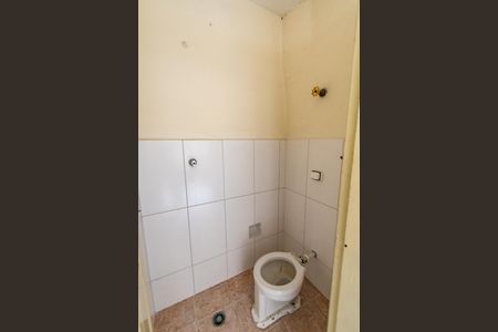 Apartamento para alugar com 100m², 2 quartos e sem vaga Apartamento para alugar com 100m², 2 quartos e sem vagaBanheiro de serviço