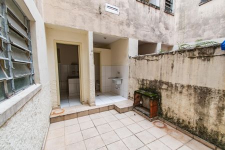 Apartamento para alugar com 100m², 2 quartos e sem vaga Apartamento para alugar com 100m², 2 quartos e sem vagaQuintal