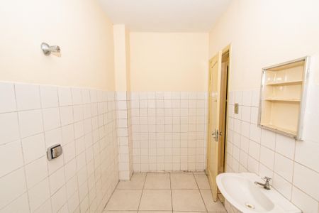 Apartamento para alugar com 100m², 2 quartos e sem vaga Apartamento para alugar com 100m², 2 quartos e sem vagaBanheiro