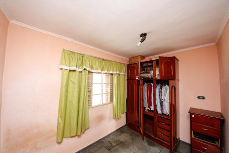 Casa à venda com 132m², 4 quartos e 2 vagas Casa à venda com 132m², 4 quartos e 2 vagasQuarto 1