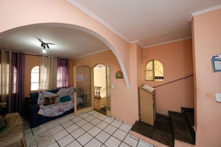 Casa à venda com 132m², 4 quartos e 2 vagas Casa à venda com 132m², 4 quartos e 2 vagasSala