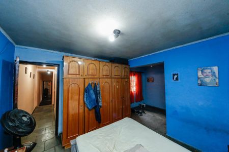 Casa à venda com 132m², 4 quartos e 2 vagas Casa à venda com 132m², 4 quartos e 2 vagasSuíte