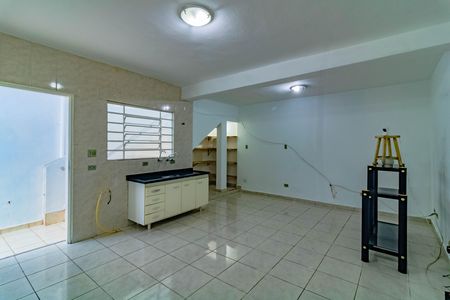 Casa à venda com 158m², 2 quartos e 2 vagas Casa à venda com 158m², 2 quartos e 2 vagasCozinha