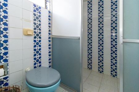 Casa para alugar com 350m², 3 quartos e 9 vagas Casa para alugar com 350m², 3 quartos e 9 vagasBanheiro Social 2