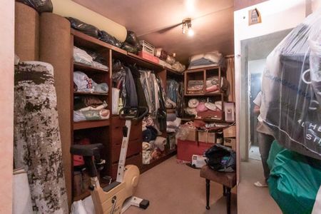 Casa para alugar com 350m², 3 quartos e 9 vagas Casa para alugar com 350m², 3 quartos e 9 vagasQuarto 2