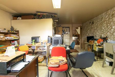 Casa para alugar com 350m², 3 quartos e 9 vagas Casa para alugar com 350m², 3 quartos e 9 vagasEscritório 2