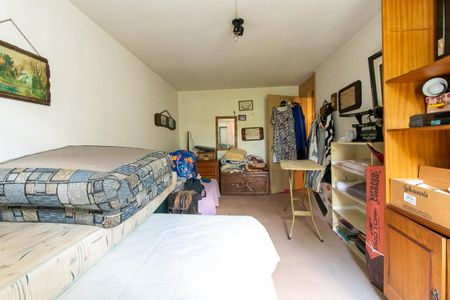 Casa para alugar com 350m², 3 quartos e 9 vagas Casa para alugar com 350m², 3 quartos e 9 vagasQuarto 1