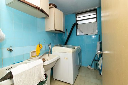Casa para alugar com 350m², 3 quartos e 9 vagas Casa para alugar com 350m², 3 quartos e 9 vagasÁrea de Serviço