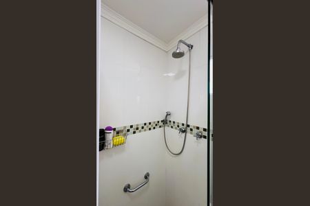 Apartamento à venda com 70m², 3 quartos e 1 vaga Apartamento à venda com 70m², 3 quartos e 1 vagaBanheiro da Suíte