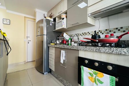 Apartamento à venda com 70m², 3 quartos e 1 vaga Apartamento à venda com 70m², 3 quartos e 1 vagaCozinha e Área de Serviço