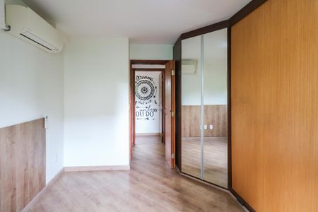 Apartamento para alugar com 90m², 3 quartos e 2 vagas Apartamento para alugar com 90m², 3 quartos e 2 vagasSuíte