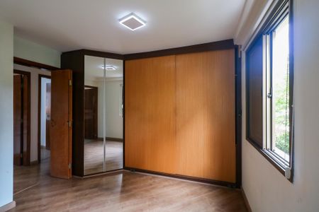 Apartamento para alugar com 90m², 3 quartos e 2 vagas Apartamento para alugar com 90m², 3 quartos e 2 vagasSuíte