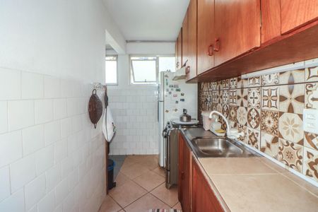 Apartamento à venda com 72m², 3 quartos e 1 vaga Apartamento à venda com 72m², 3 quartos e 1 vagaCozinha e Área de Serviço