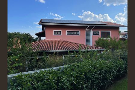 Casa de condomínio para alugar com 390m², 5 quartos e 4 vagas Casa de condomínio para alugar com 390m², 5 quartos e 4 vagasÁrea Externa