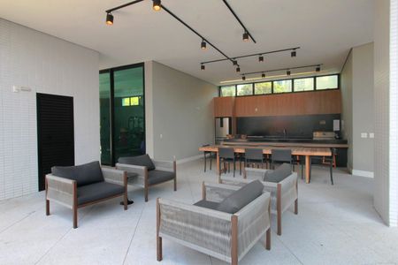 Apartamento à venda com 81m², 2 quartos e 2 vagas Apartamento à venda com 81m², 2 quartos e 2 vagasÁrea comum - Espaço Gourmet