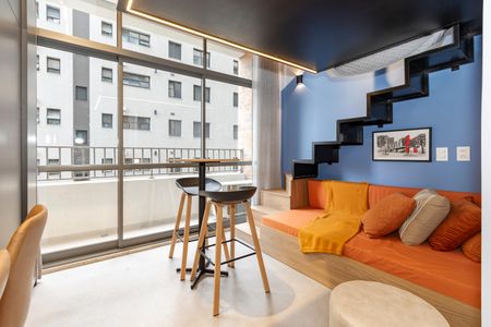 Studio para alugar com 27m², 1 quarto e sem vaga Studio para alugar com 27m², 1 quarto e sem vagaStudio