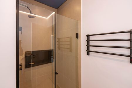 Studio para alugar com 27m², 1 quarto e sem vaga Studio para alugar com 27m², 1 quarto e sem vagaBanheiro