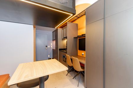 Studio para alugar com 27m², 1 quarto e sem vaga Studio para alugar com 27m², 1 quarto e sem vagaStudio