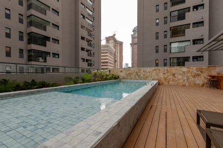 Studio para alugar com 27m², 1 quarto e sem vaga Studio para alugar com 27m², 1 quarto e sem vagaPiscina