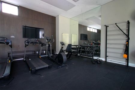 Apartamento à venda com 82m², 2 quartos e 2 vagas Apartamento à venda com 82m², 2 quartos e 2 vagasÁrea comum - Academia