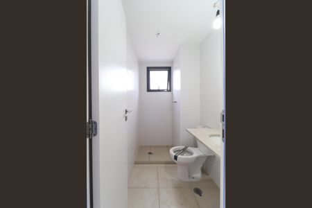 Apartamento à venda com 79m², 2 quartos e 1 vaga Apartamento à venda com 79m², 2 quartos e 1 vagaBanheiro da Suíte 1