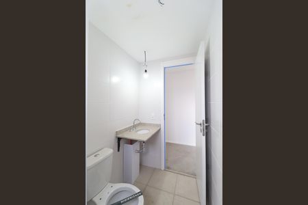 Apartamento à venda com 79m², 2 quartos e 1 vaga Apartamento à venda com 79m², 2 quartos e 1 vagaBanheiro da Suíte 1