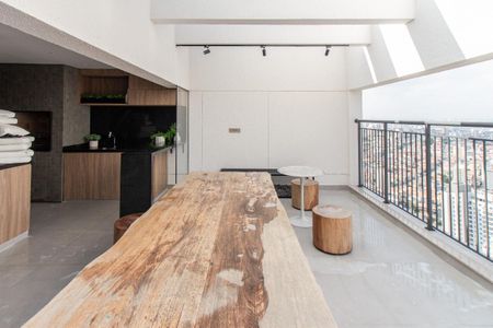 Apartamento à venda com 79m², 2 quartos e 1 vaga Apartamento à venda com 79m², 2 quartos e 1 vagaÁrea comum - Churrasqueira