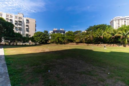 Apartamento à venda com 120m², 3 quartos e sem vaga Apartamento à venda com 120m², 3 quartos e sem vagaÁrea comum