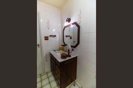 Apartamento à venda com 120m², 3 quartos e sem vaga Apartamento à venda com 120m², 3 quartos e sem vagaBanheiro