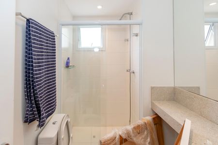 Apartamento à venda com 258m², 4 quartos e 4 vagas Apartamento à venda com 258m², 4 quartos e 4 vagasBanheiro da Suíte 4