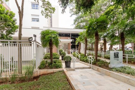 Apartamento à venda com 258m², 4 quartos e 4 vagas Apartamento à venda com 258m², 4 quartos e 4 vagasFachada