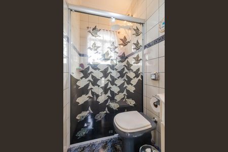 Casa à venda com 244m², 3 quartos e 5 vagas Casa à venda com 244m², 3 quartos e 5 vagasBanheiro