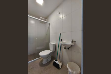 Casa à venda com 330m², 4 quartos e 2 vagas Casa à venda com 330m², 4 quartos e 2 vagasBanheiro de serviço