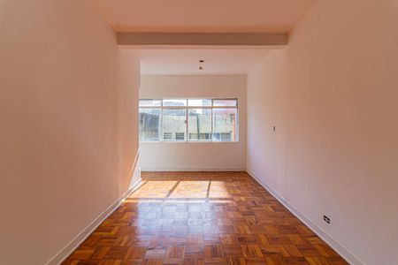 Apartamento à venda com 125m², 4 quartos e sem vaga Apartamento à venda com 125m², 4 quartos e sem vagaSala