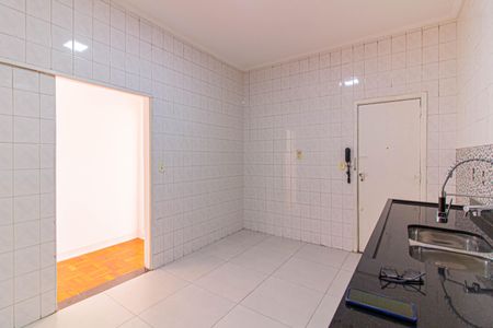 Apartamento à venda com 125m², 4 quartos e sem vaga Apartamento à venda com 125m², 4 quartos e sem vagaCozinha
