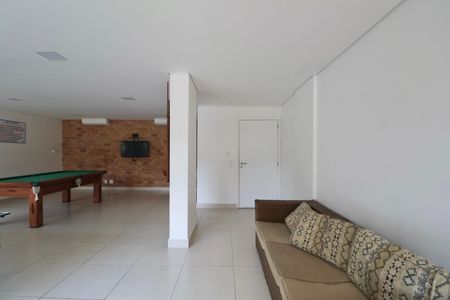 Apartamento para alugar com 54m², 2 quartos e 1 vaga Apartamento para alugar com 54m², 2 quartos e 1 vagaÁrea comum - Sala de jogos