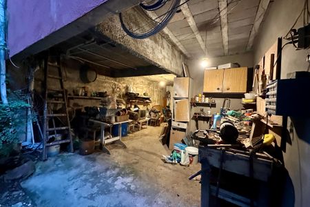 Casa à venda com 480m², 3 quartos e 2 vagas Casa à venda com 480m², 3 quartos e 2 vagasGaragem