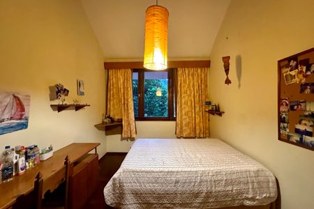 Casa à venda com 480m², 3 quartos e 2 vagas Casa à venda com 480m², 3 quartos e 2 vagasQuarto 1